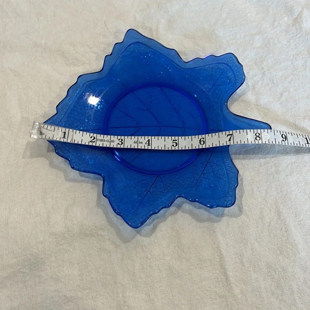 Blue Glass Leaf Plate